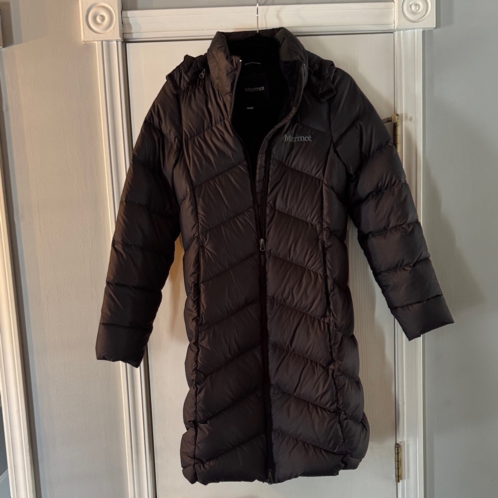 Marmot Women's Montreal 700 Fill Power Down Parka black puffer jacket size XS